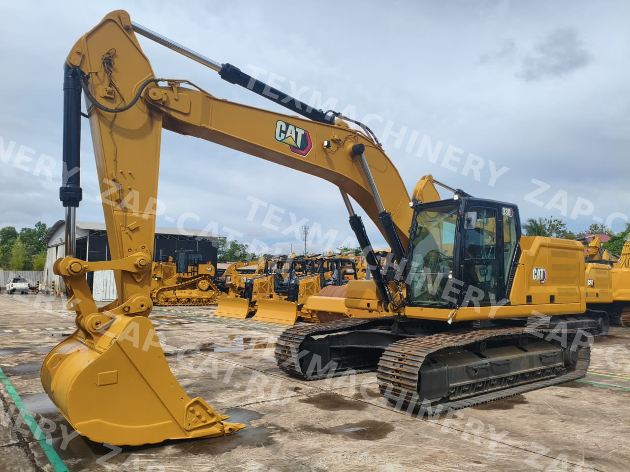 CAT 330